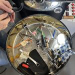 焙煎釜の位置を元に戻す作業